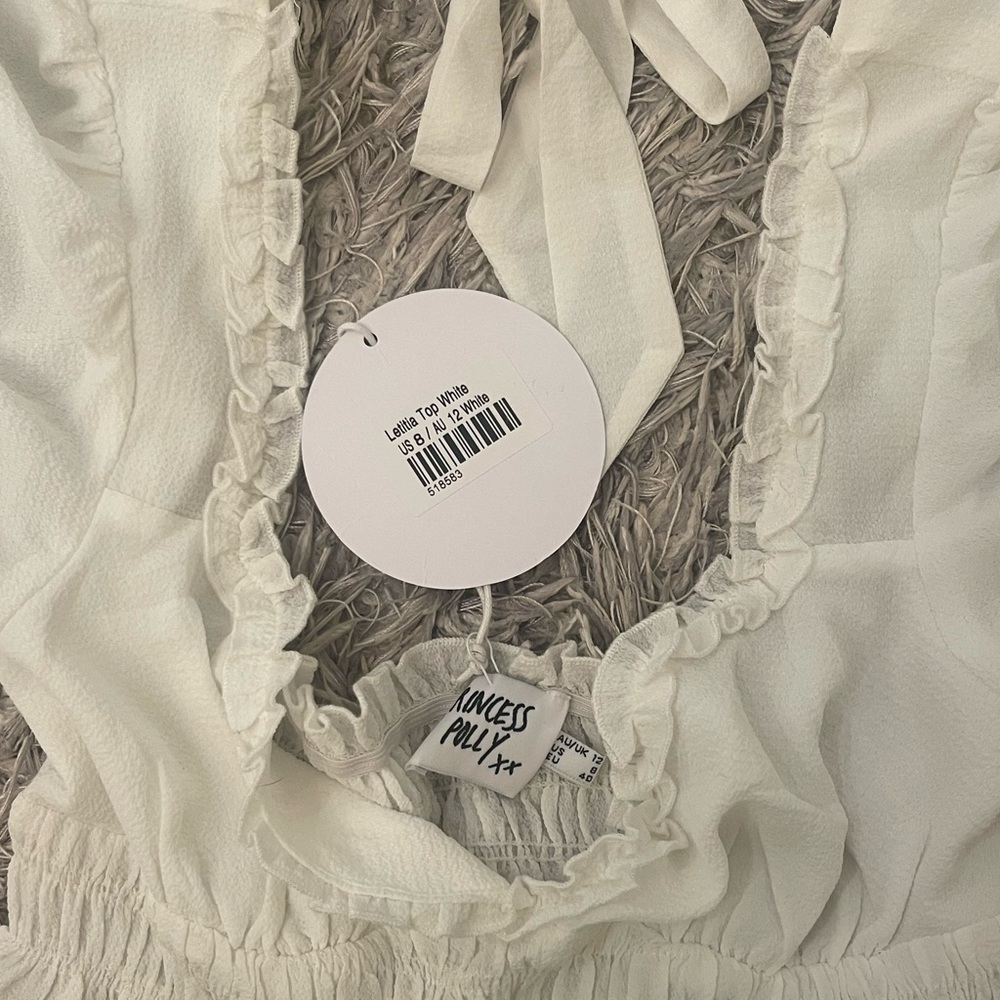 NWT Princess Polly top - Picture 2 of 2
